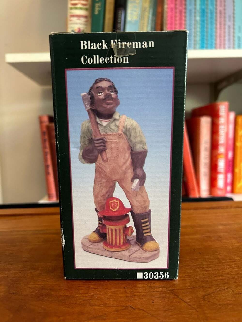 Young's 1994 Black Fireman Collection Figurine Statue With Box 30356